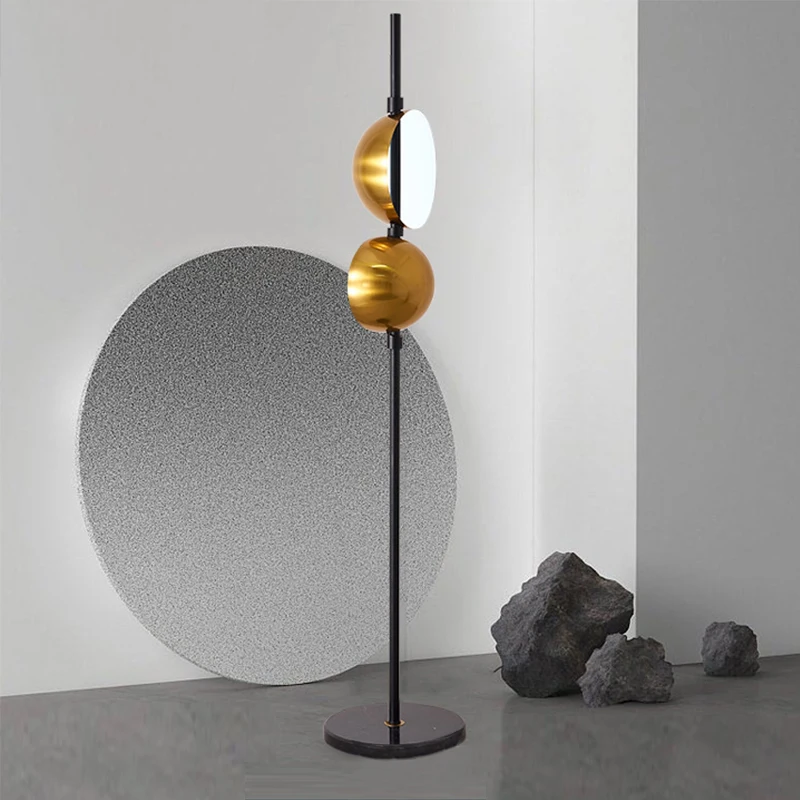 Nordic модерна LED подова лампа 2 главата златна лампа тяло е подходящ за декоративно осветление в спалнята и хола