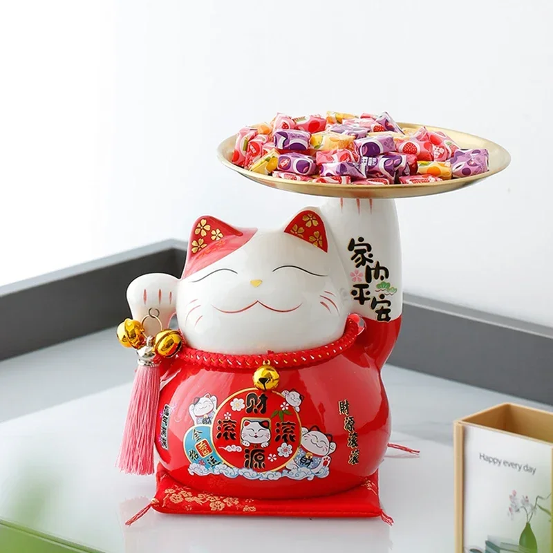 Керамични Lucky Cat фигурка Fortune котка съхранение тава Maneki Neko бонбони кутия Декорация на дома талисман орнамент изкуство скулптура