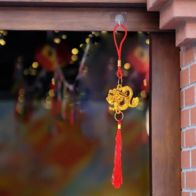 Китайска новогодишна украса 2024 Китайски възел дракон пискюл висулка Фън Шуй декор дракон орнамент за пролетна декорация на дома