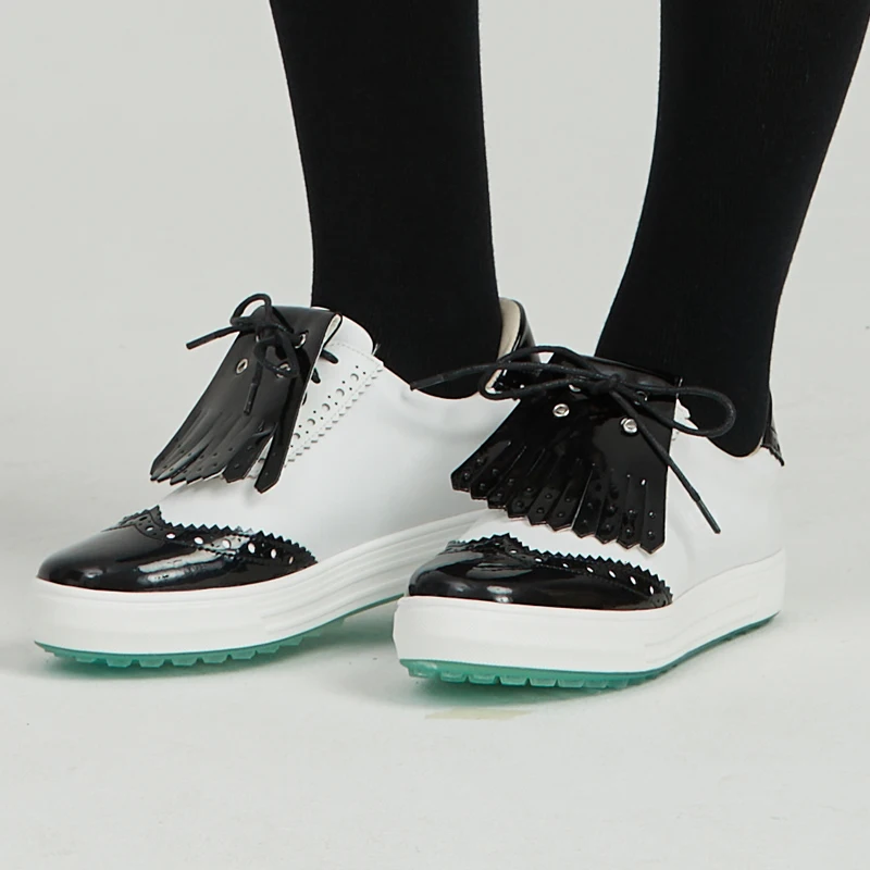 Обувки за голф Дамски обувки водоустойчиви дишащи Британски романтичен Сю дамски обувки без хлъзгане Обувки за голф